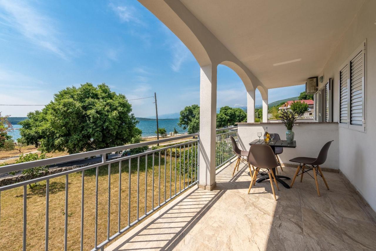 Apartmani Dupor Gornji Karin Εξωτερικό φωτογραφία