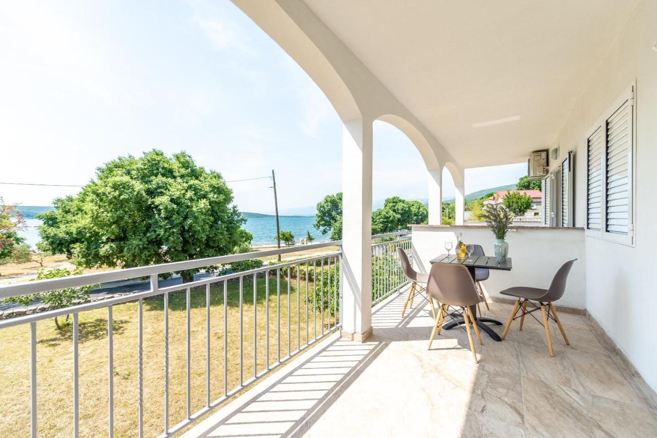 Apartmani Dupor Gornji Karin Εξωτερικό φωτογραφία