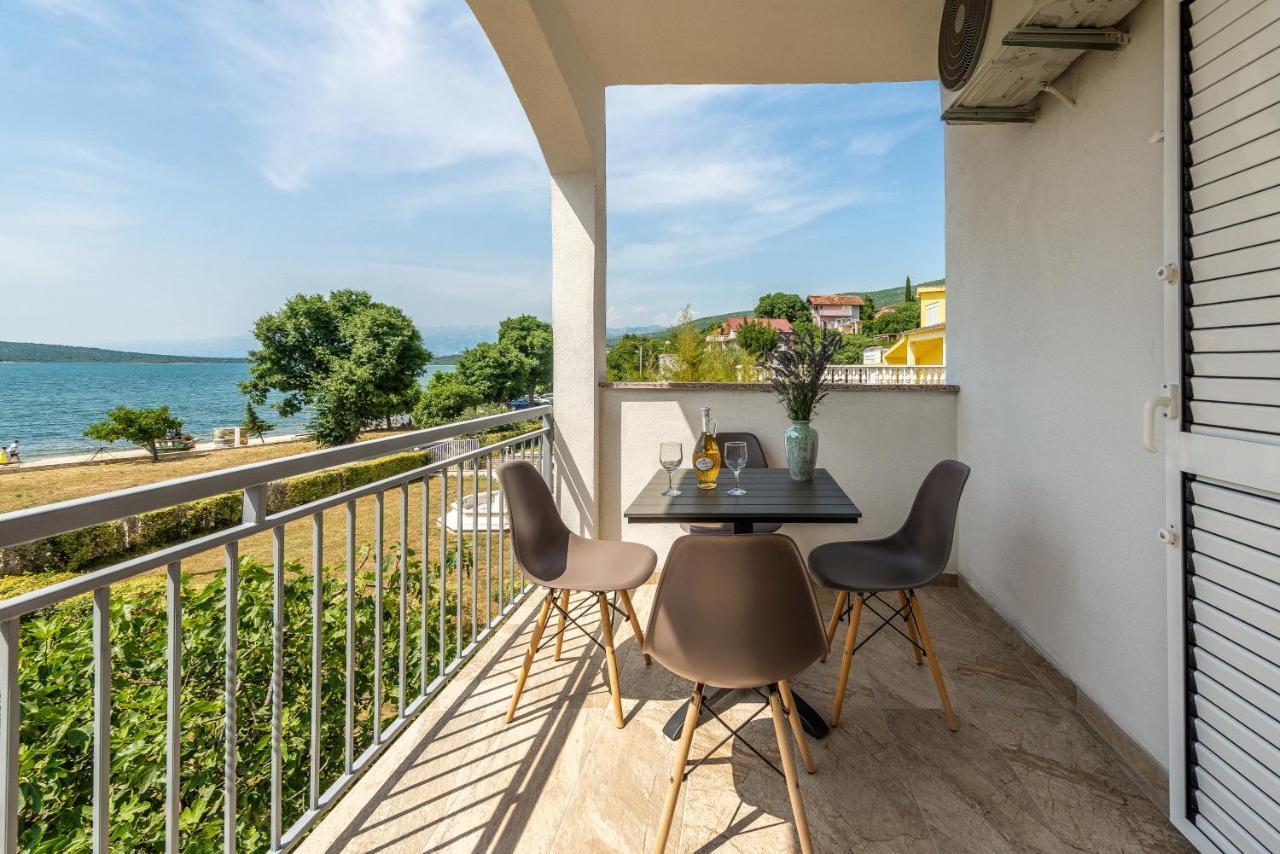 Apartmani Dupor Gornji Karin Εξωτερικό φωτογραφία