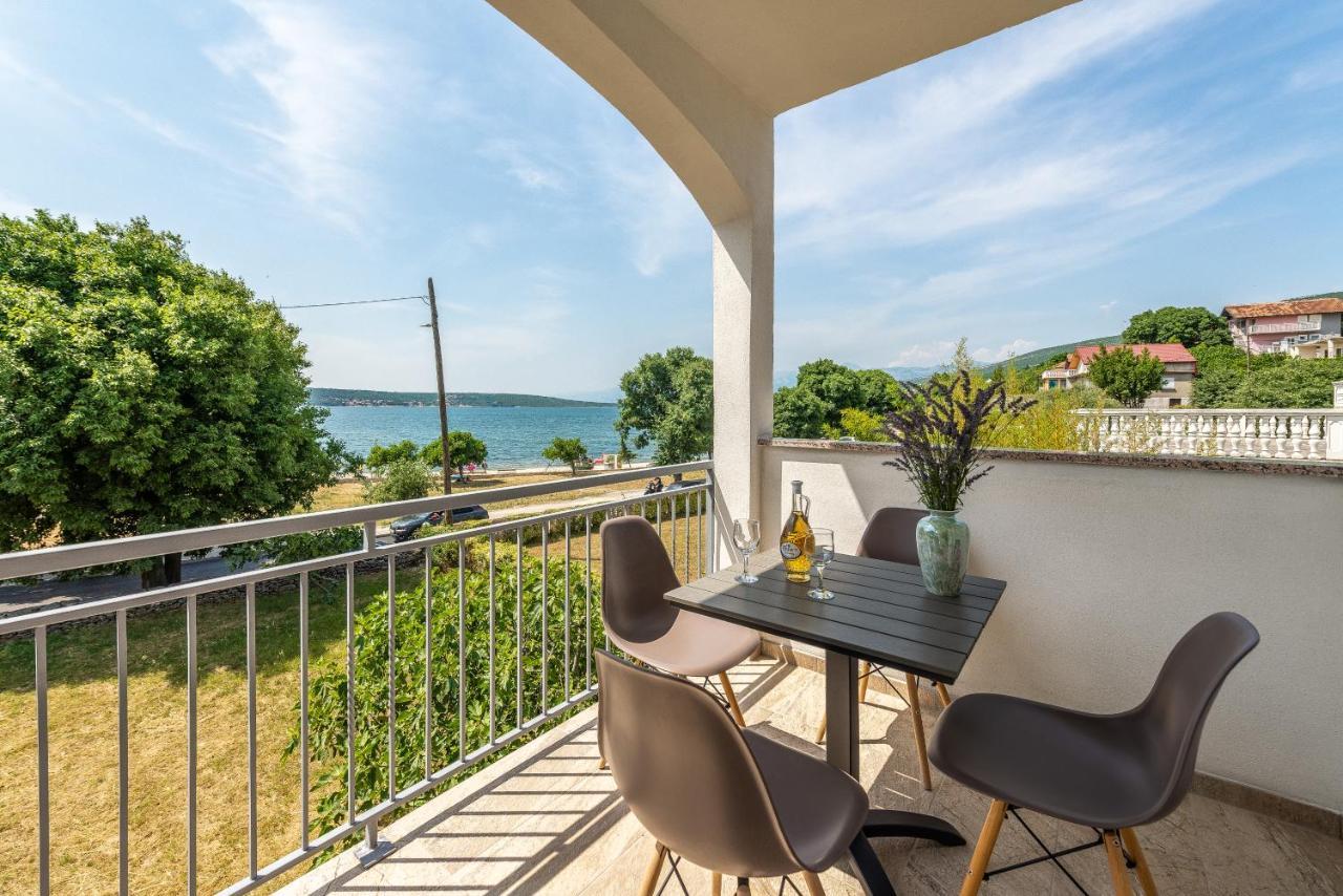 Apartmani Dupor Gornji Karin Εξωτερικό φωτογραφία