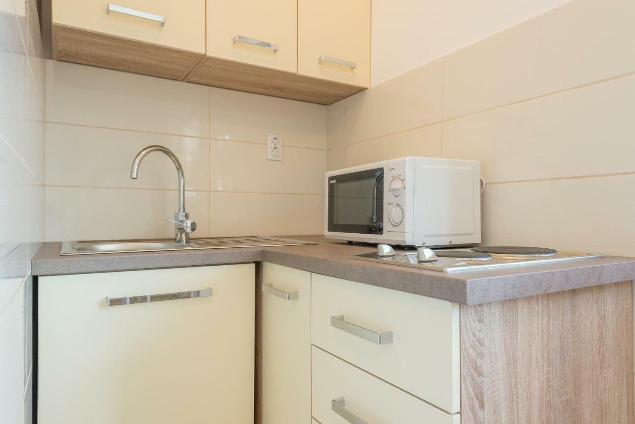 Apartmani Dupor Gornji Karin Εξωτερικό φωτογραφία